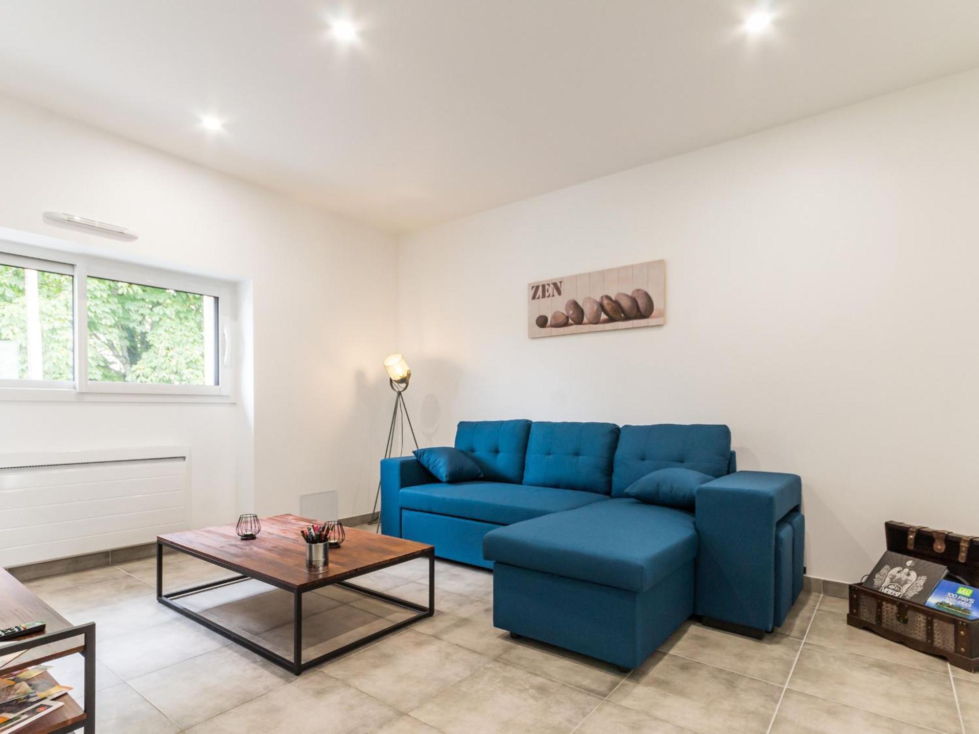 Maison Calme, Renovee, Proche - 3 Chambres, Terrasses, Jardin, Petanque, Stationnement Prive - Fr-1-306-1208 Holiday home *